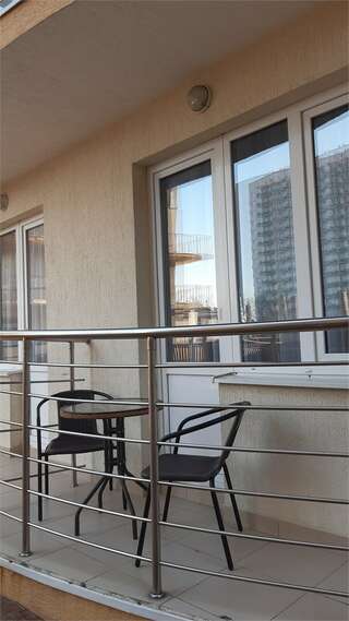 Гостиница Орхидея Геленджик 3-х местный-6